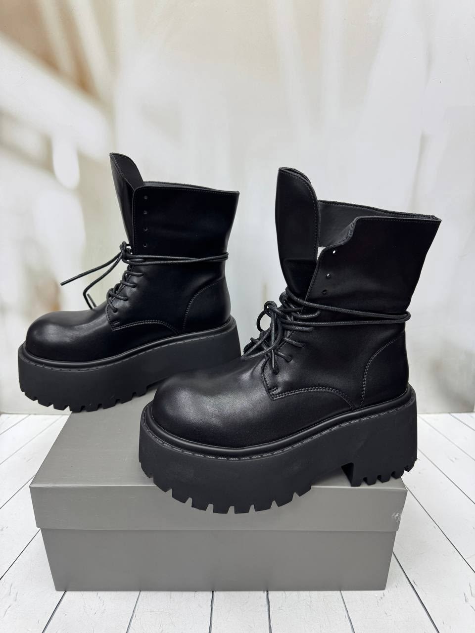 ,ботинки женские,ботинка,модные ботинки,ботинки на платформе