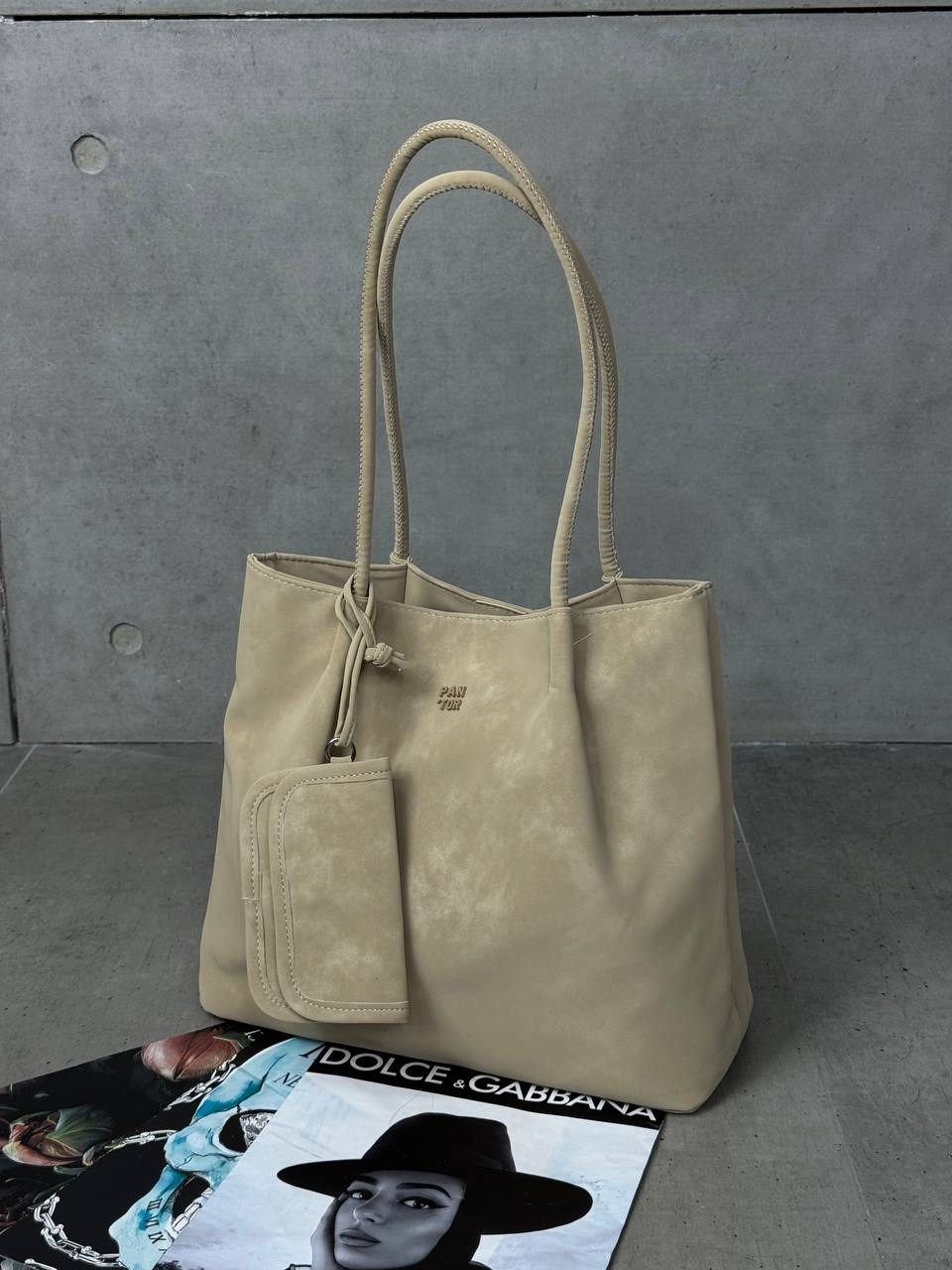 женская сумка шоппер,сумка шоппер,сумка шоппер кожаная бежевая,сумка,замшевая сумка