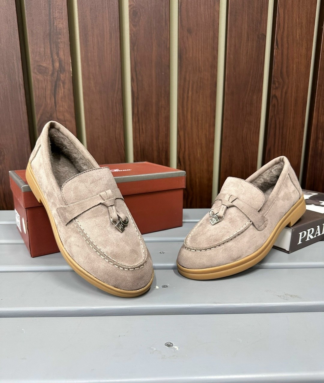 loro piana лоферы женские,лоферы из натуральной замши loro piana,,loro piana лоферы женские замшевые,лоферы лоро пиано