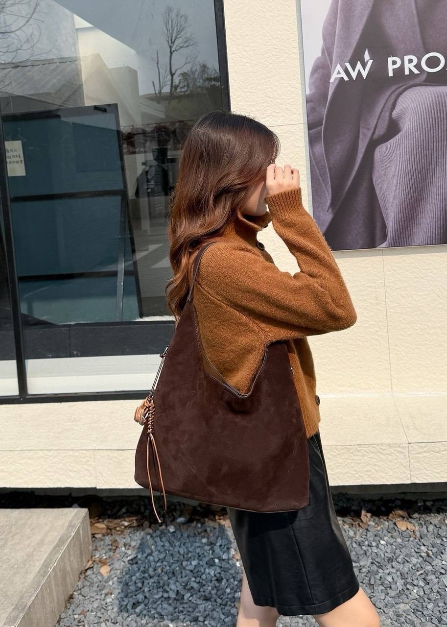 замшевая сумка,женская замшевая сумка,вместительная замшевая сумка,сумка стильная,сумка большая