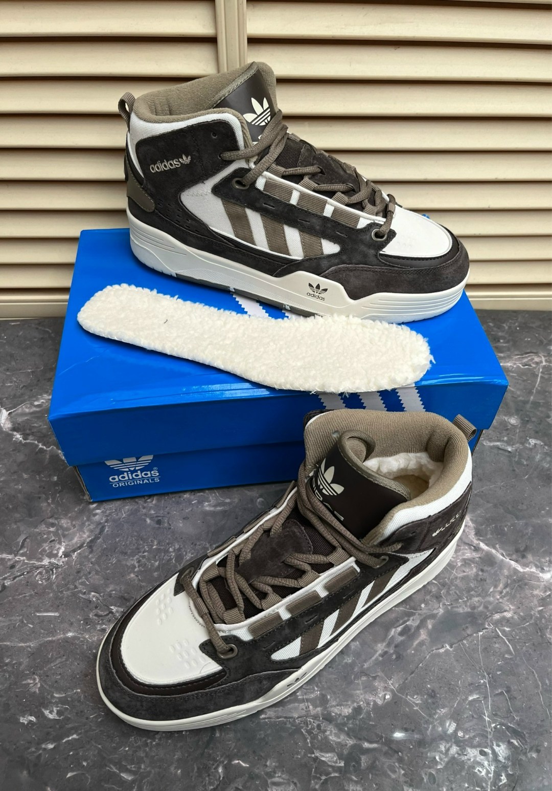 зимние кроссовки adidas,кроссовки adidas,кроссовки мужские adidas,кроссовки adidas adi 2000,кроссовки adidas зимние высокие с мехом adidas