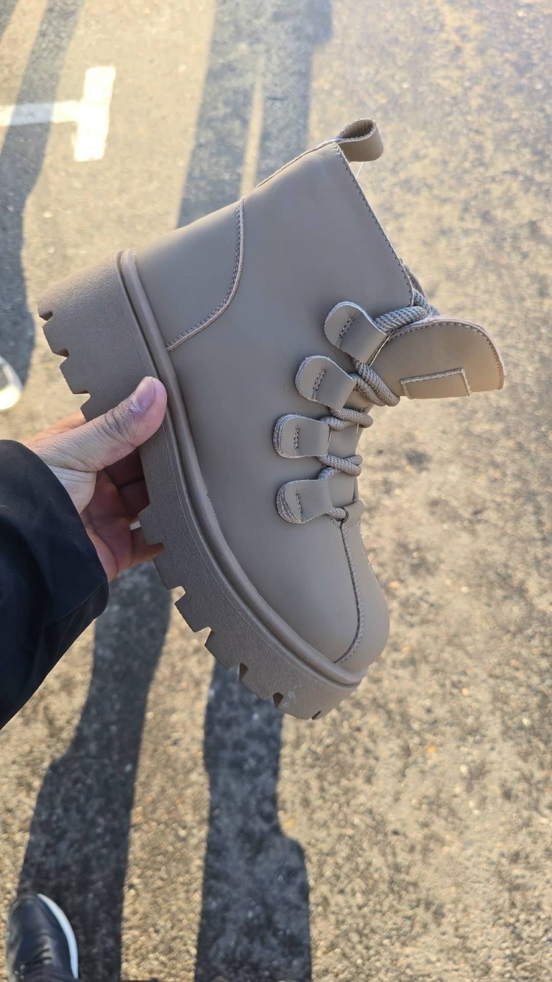 ,ботинки белые,женские ботинки,белые ботинки женские, женская