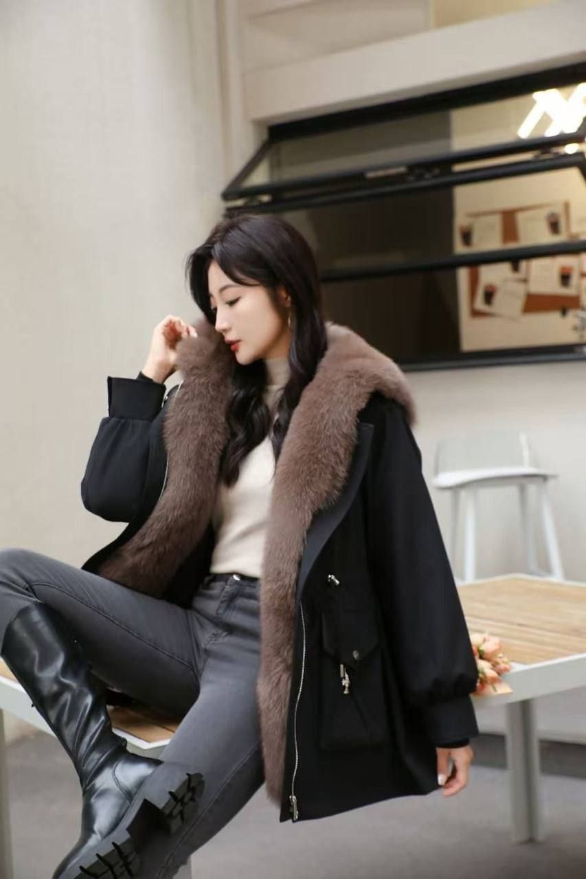 парка с меховым,парка женская с натуральным мехом,меховая куртка,женская парка,парка с мехом