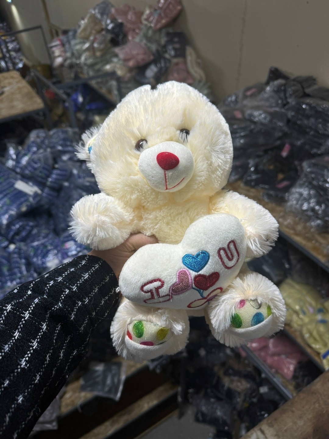 игрушка мишка,мягкая игрушка медведь,мягкая игрушка,игрушка,мягкая игрушка медведь с сердцем
