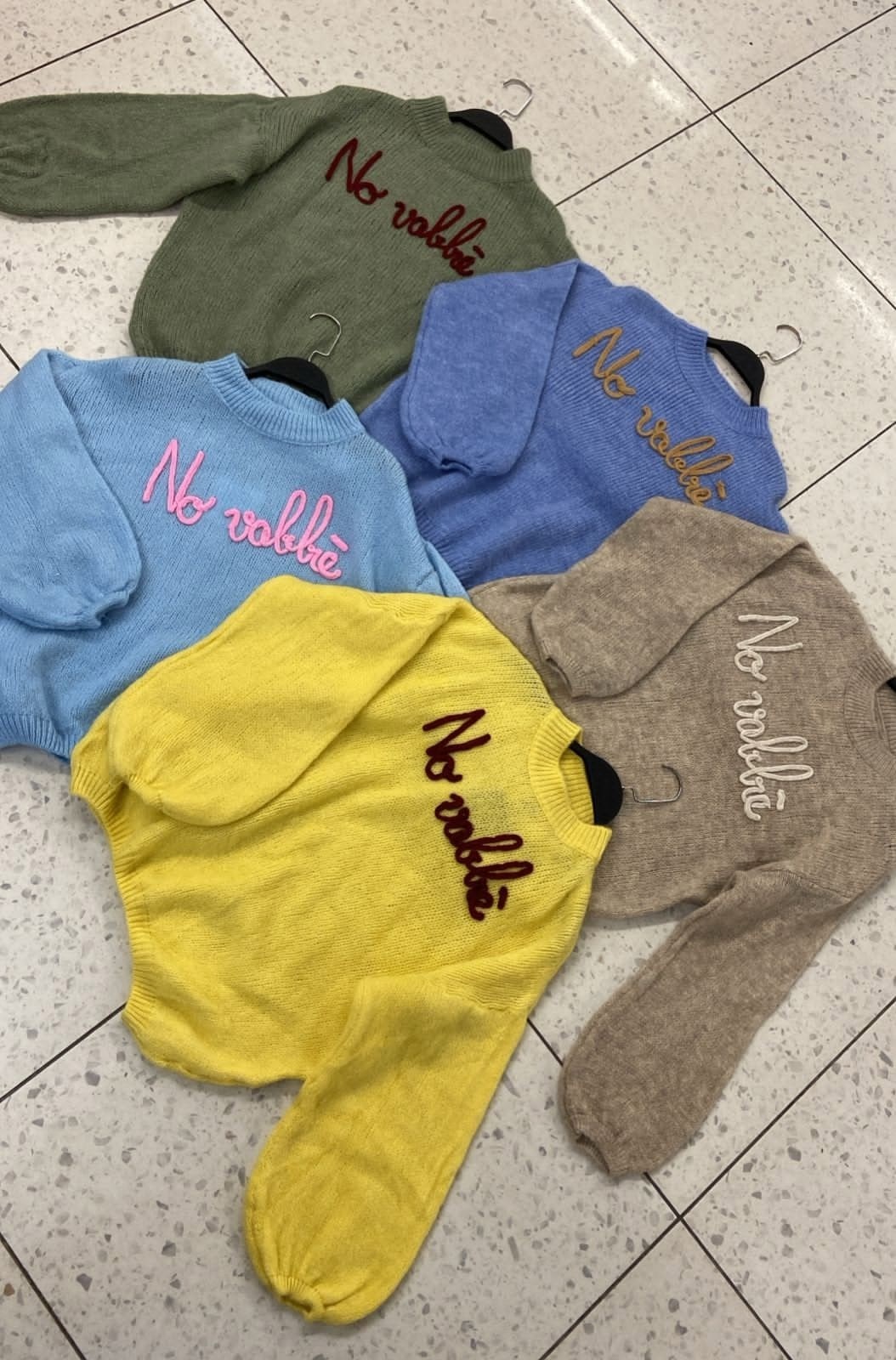 вязаные свитера женские,свитера женские,свитшот женская,женская кофта,кофта кардиган