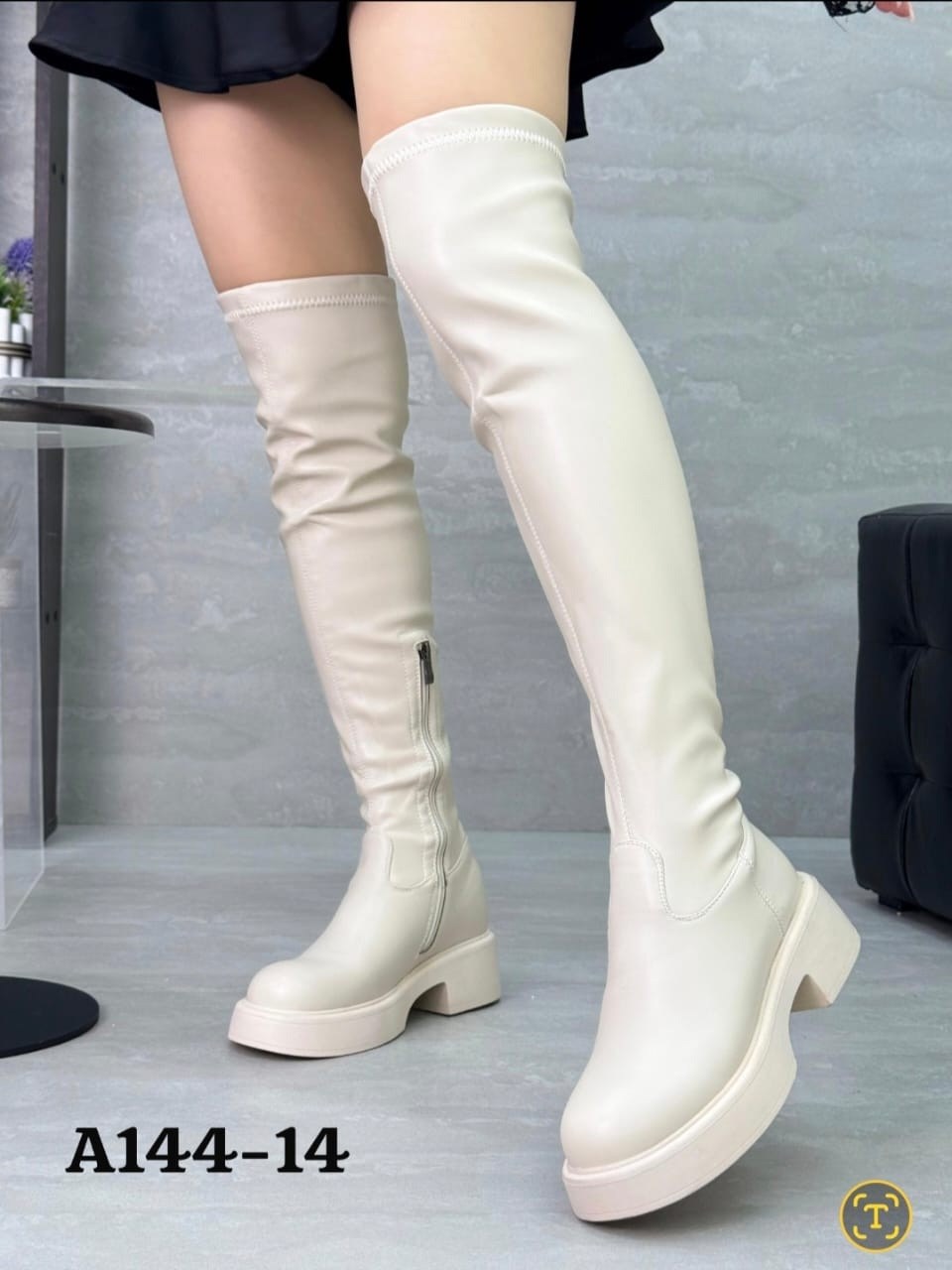 ботфорты женские,женские сапоги,сапоги ботфорты,ботфорты белые,