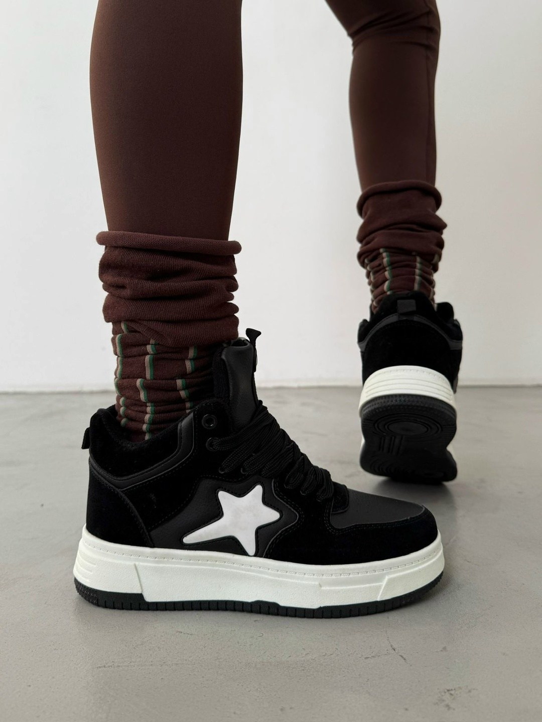 спортивная ,женские кроссовки,высокие кроссовки,,легинсы женские