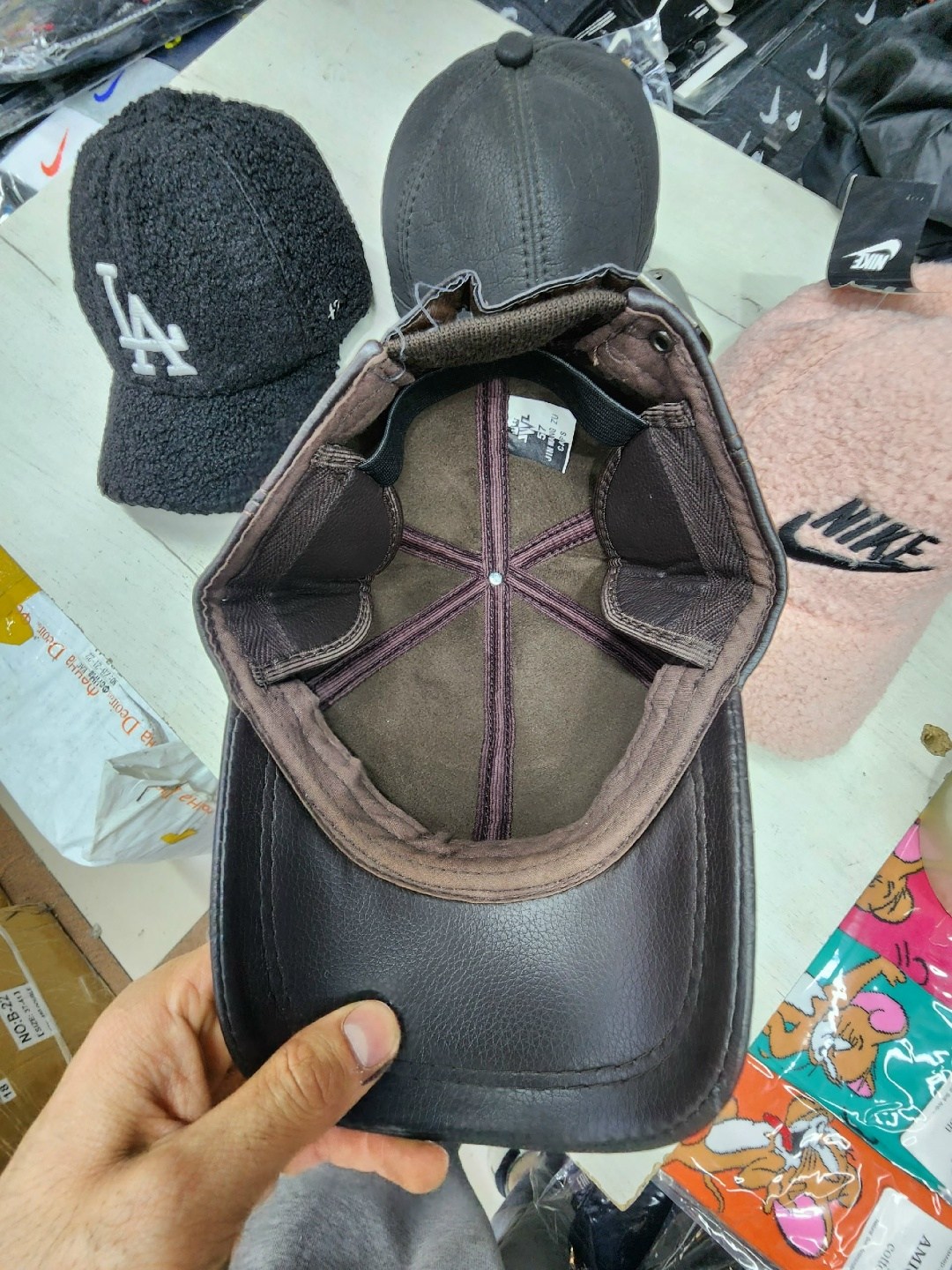 бейсболка мужская из натуральной кожи кепка,кепка кожаная мужская,бейсболка мужская,мужские кожаные кепки меуччи,кожаная кепка