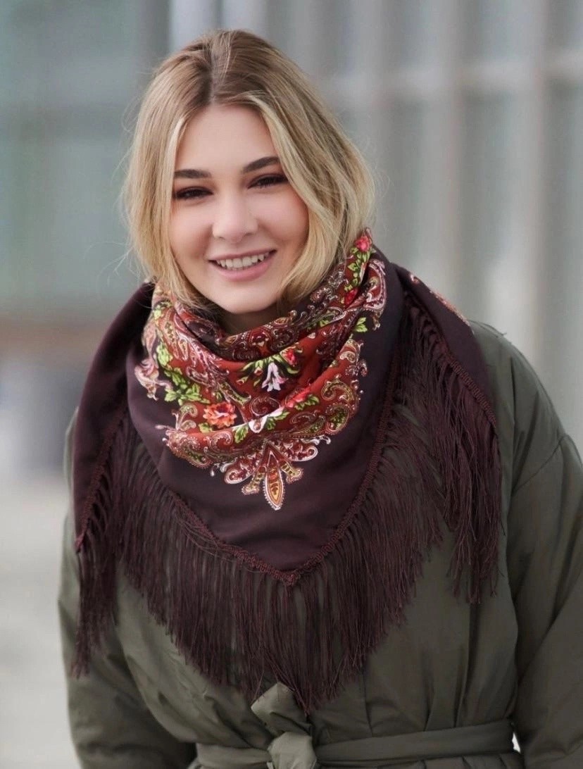 платок весна,женский платок,новинки платок,материал для платков,платки павловопосадские