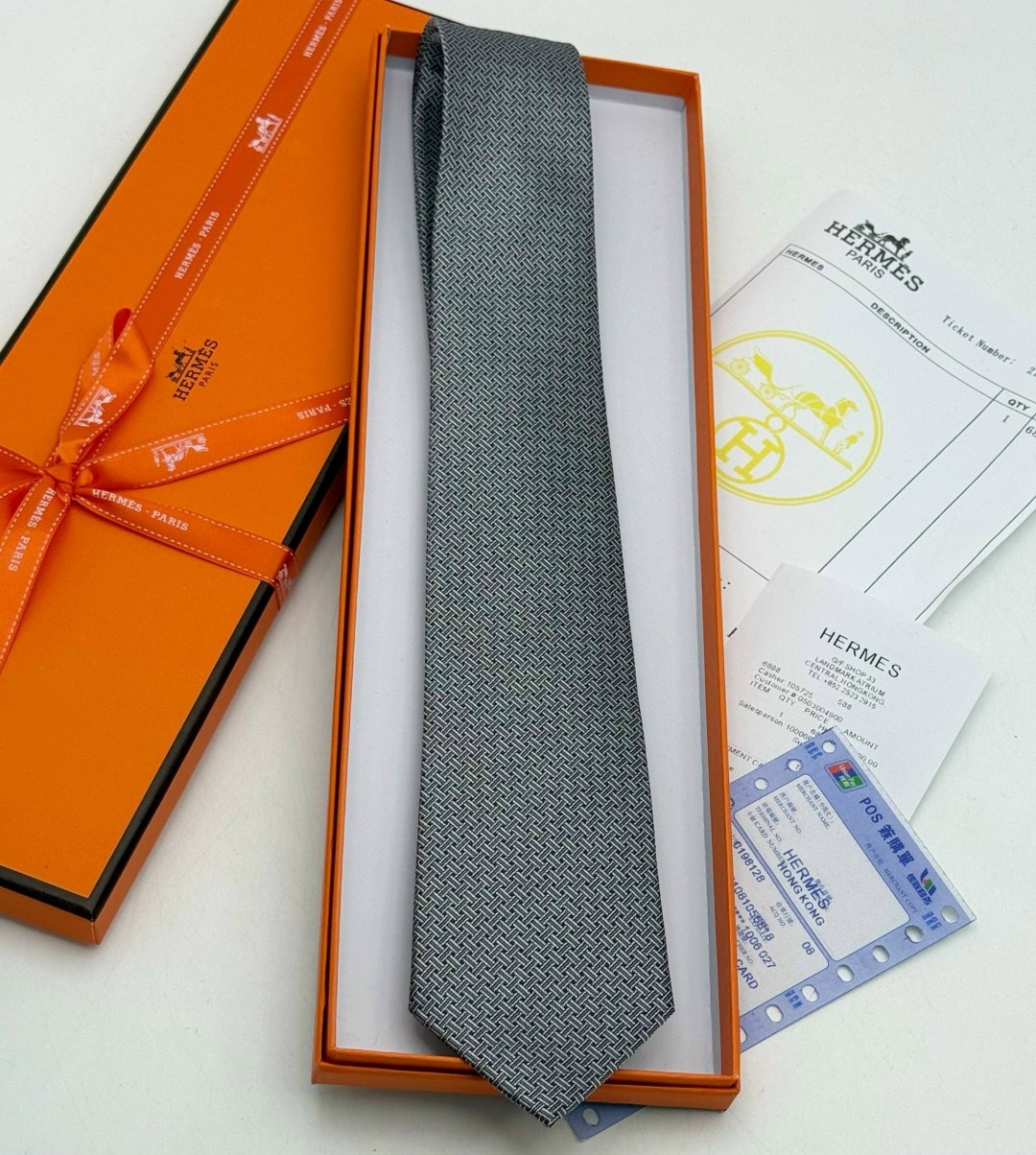 галстук hermes,шелковый галстук hermes,галстук хермес,классический галстук,галстук мужской