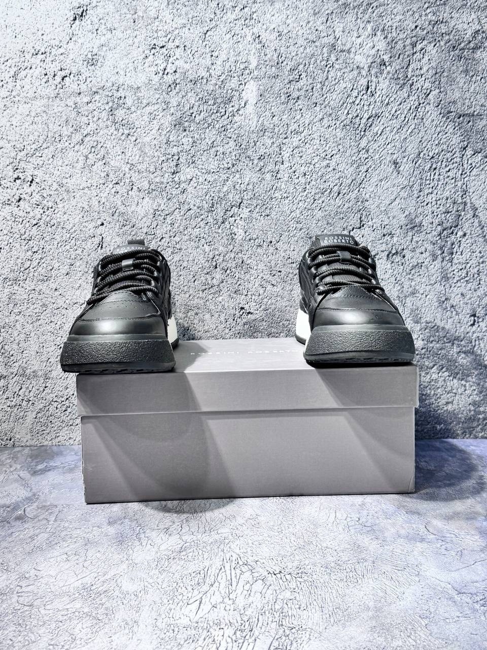 кроссовка мужской,мужская  кроссовки,мужской кроссовки,мужские кожаная кроссовки,кроссовки брендовые