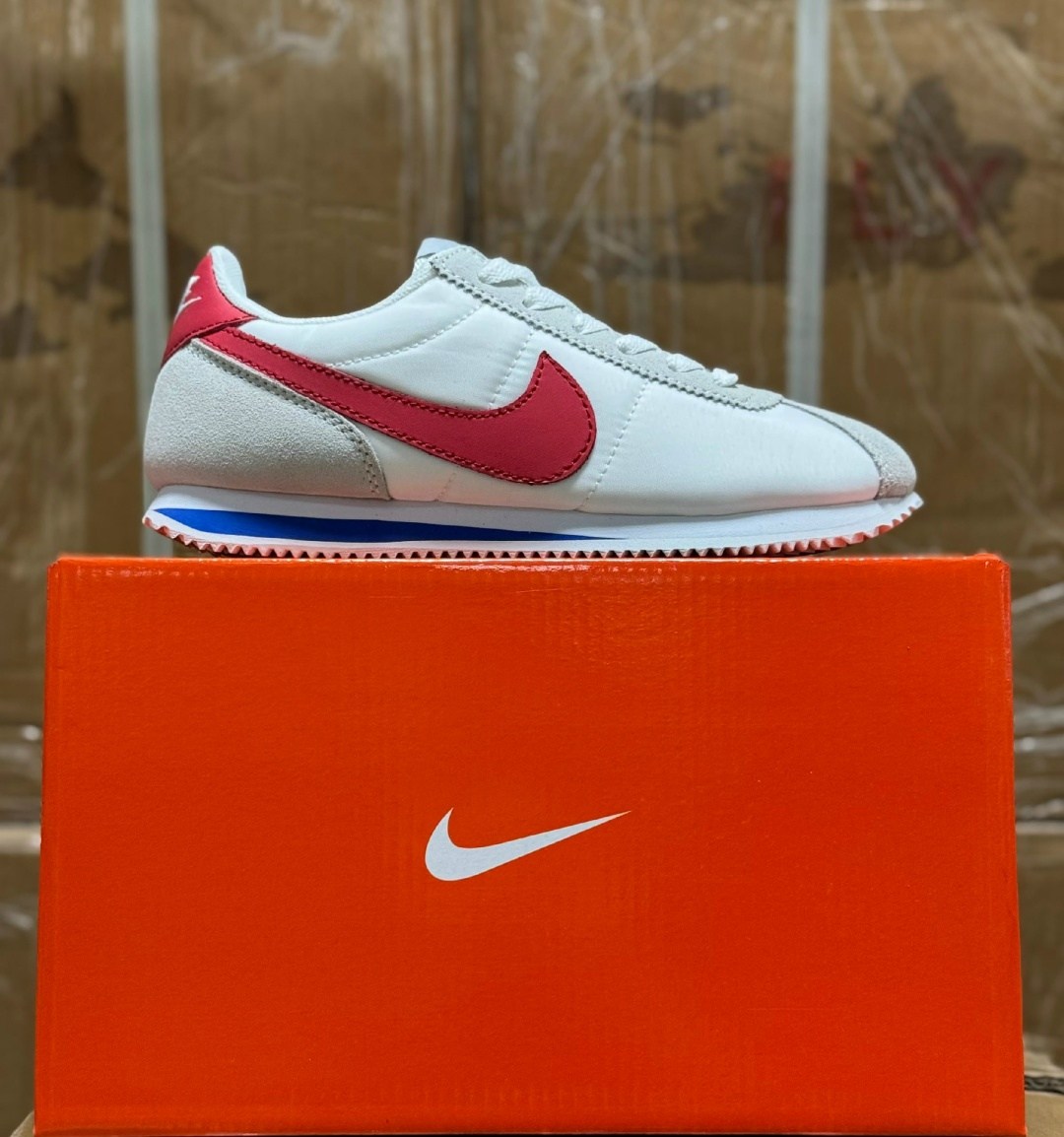кроссовки nike classic cortez,nike cortez classic,кроссовки nike cortez,кроссовки мужские nike cortez,кроссовки