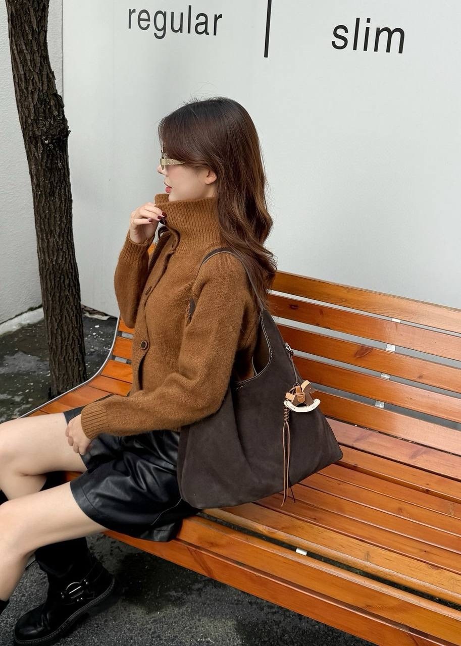 замшевая сумка,женская замшевая сумка,вместительная замшевая сумка,сумка стильная,сумка большая