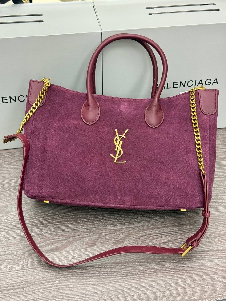 yves saint laurent сумка,сумка женская yves saint laurent,замшевые сумки,модная сумка,сумка ysl