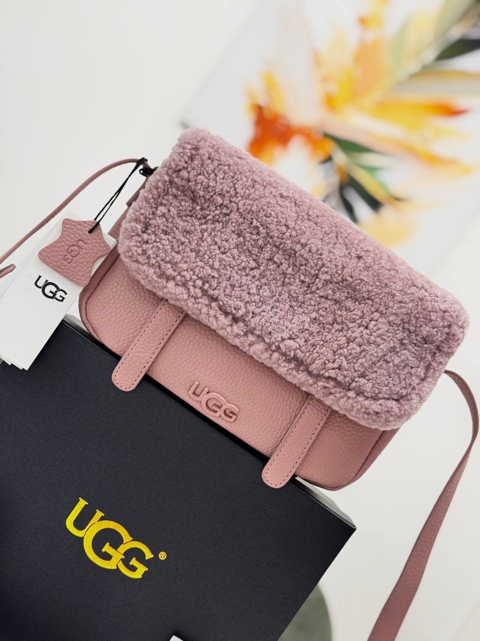 сумка с мехом ugg,сумка с мехом,сумка угг,сумка,сумка меховая