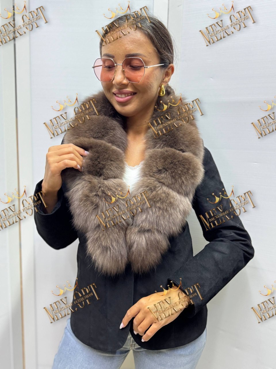 куртка с натуральным мехом песца,куртка с мехом,женская парка с мехом,мех песец,парка с мехом