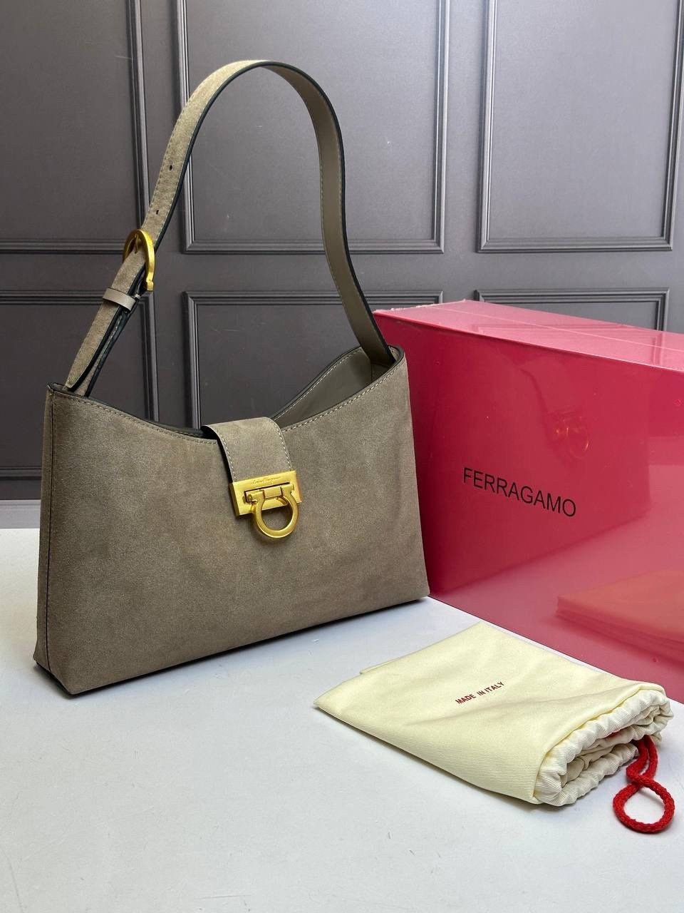 salvatore ferragamo сумка,сумка ferragamo,замшевая сумка,сумка,сумка женская