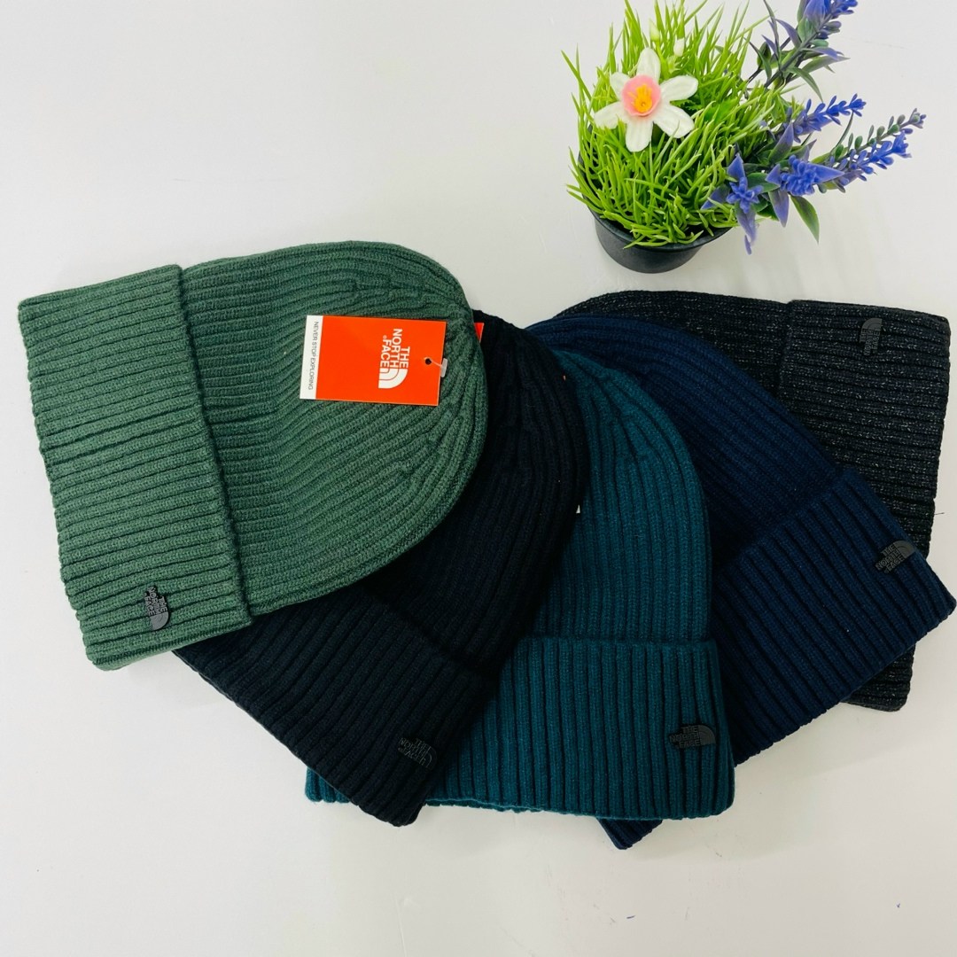 комплект шапки,шапка вязаная,шапка на флисе,шапка бини,комплект шапка снуд