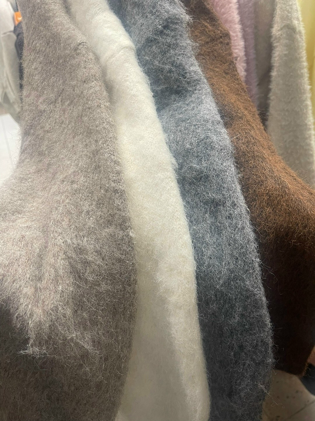 джемпер оверсайз,вязаный пуловер,вязаные свитера,вязаные джемпера,свободный свитер