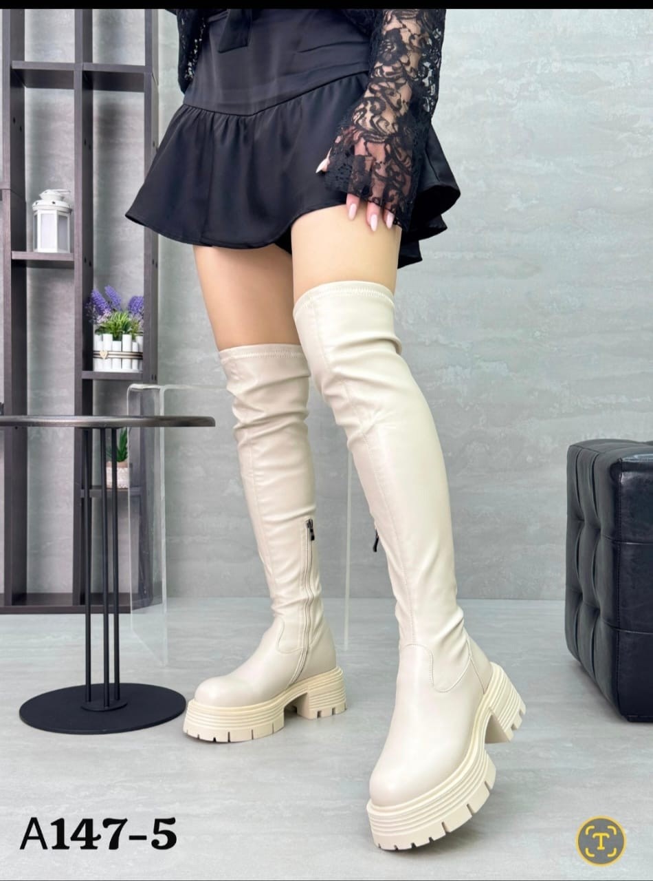 ботфорты женские,женские сапоги,сапоги ботфорты,ботфорты белые,