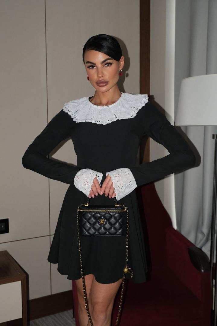 платье черное с белым воротником,платье с воротником,платье с белым воротником,черное платье с кружевным воротником,платье с кружевным воротником