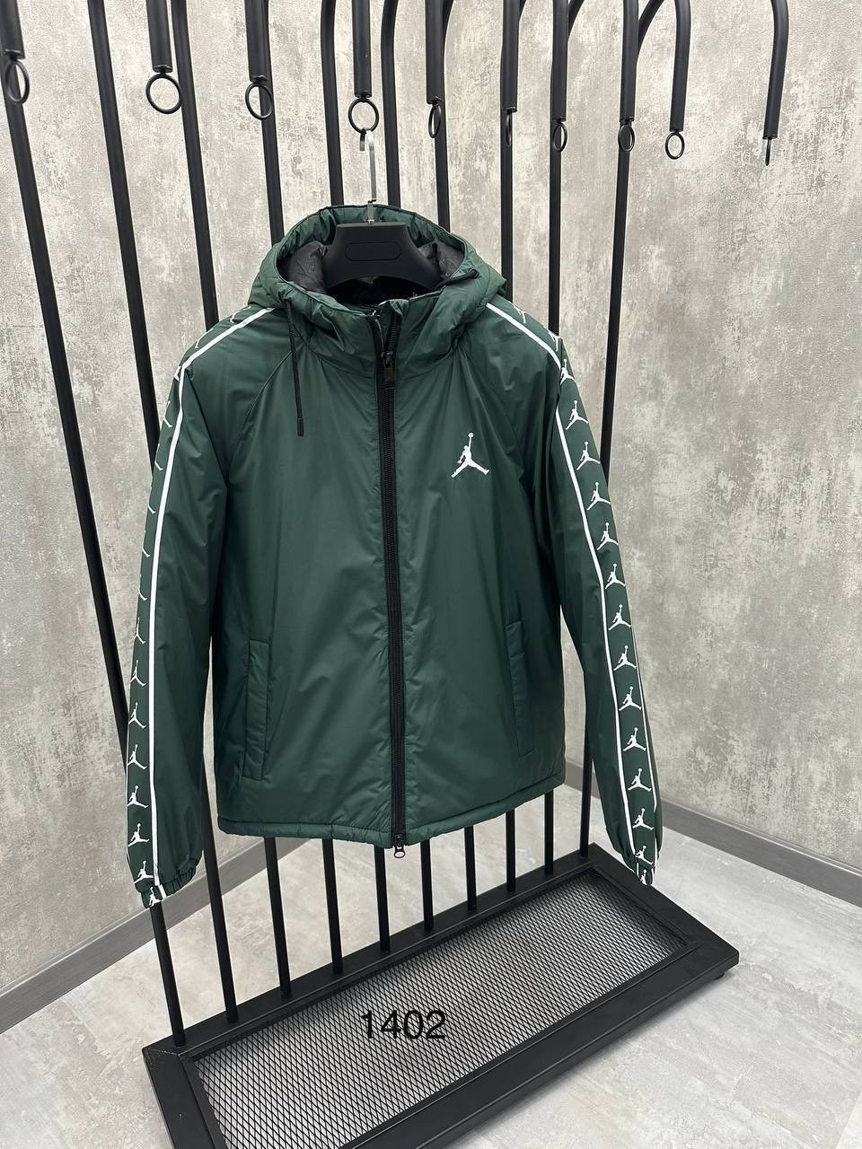 куртка jordan,куртка демисезонная,куртка,спортивная куртка,куртка мужская