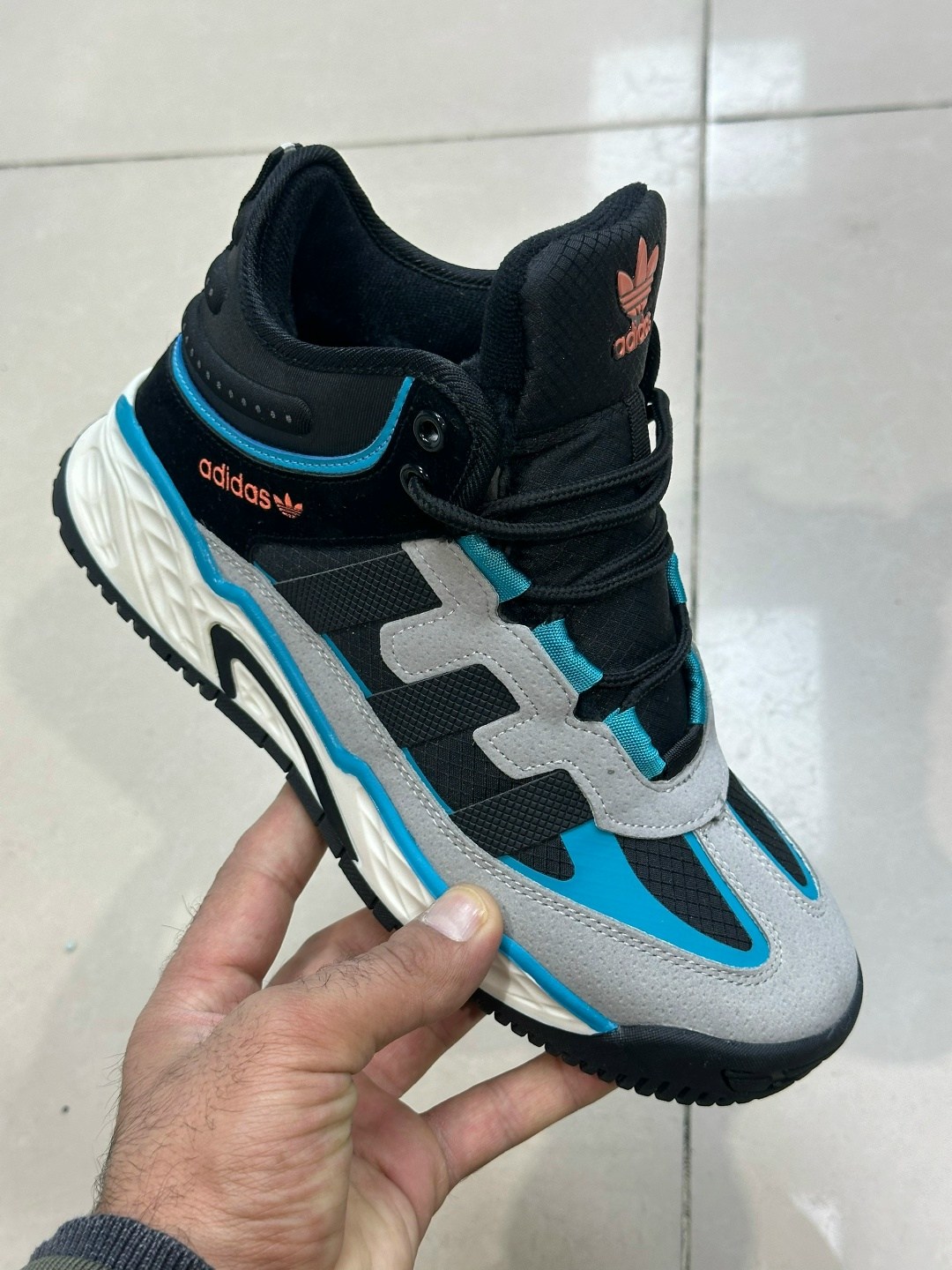 зимние кроссовки adidas niteball hi,зимние кроссовки adidas niteball,кроссовки adidas,зимние кроссовки adidas,кроссовки мужские adidas