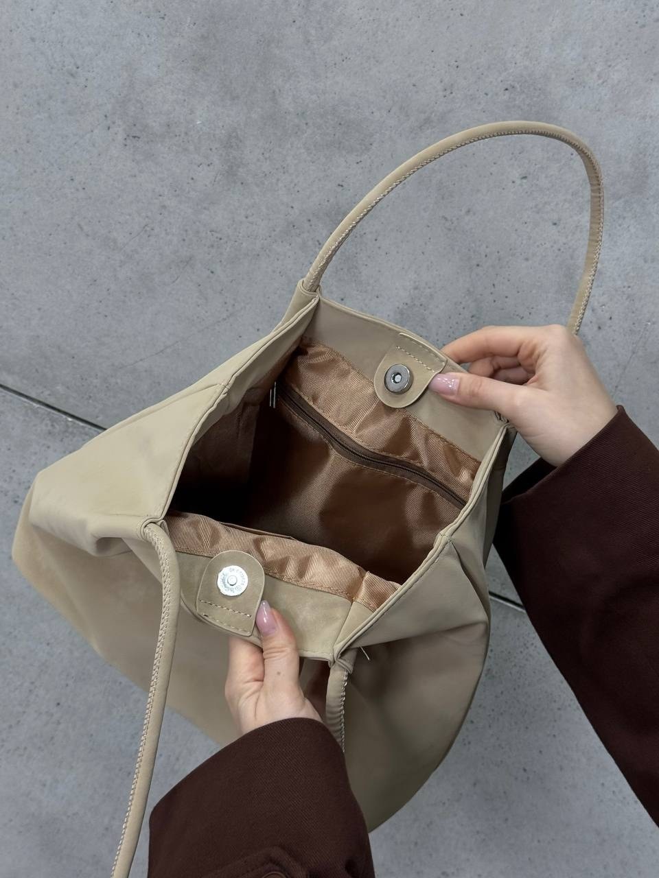 женская сумка шоппер,сумка шоппер,сумка шоппер кожаная бежевая,сумка,замшевая сумка