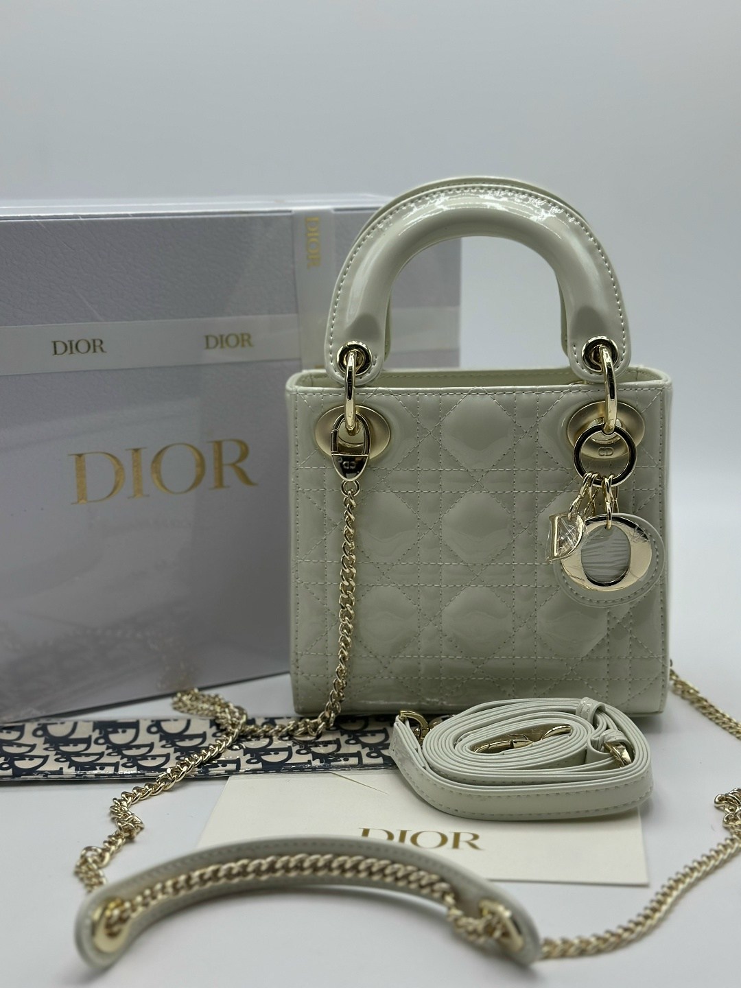 dior сумка,сумка женская dior,сумка диор,lady dior сумка,сумка женская christian dior