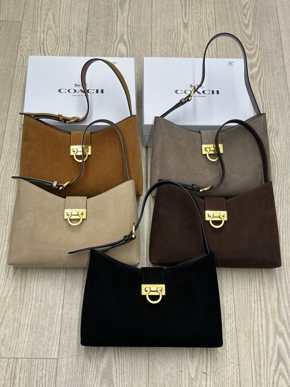 salvatore ferragamo сумка,сумка ferragamo,замшевая сумка,сумка,сумка женская