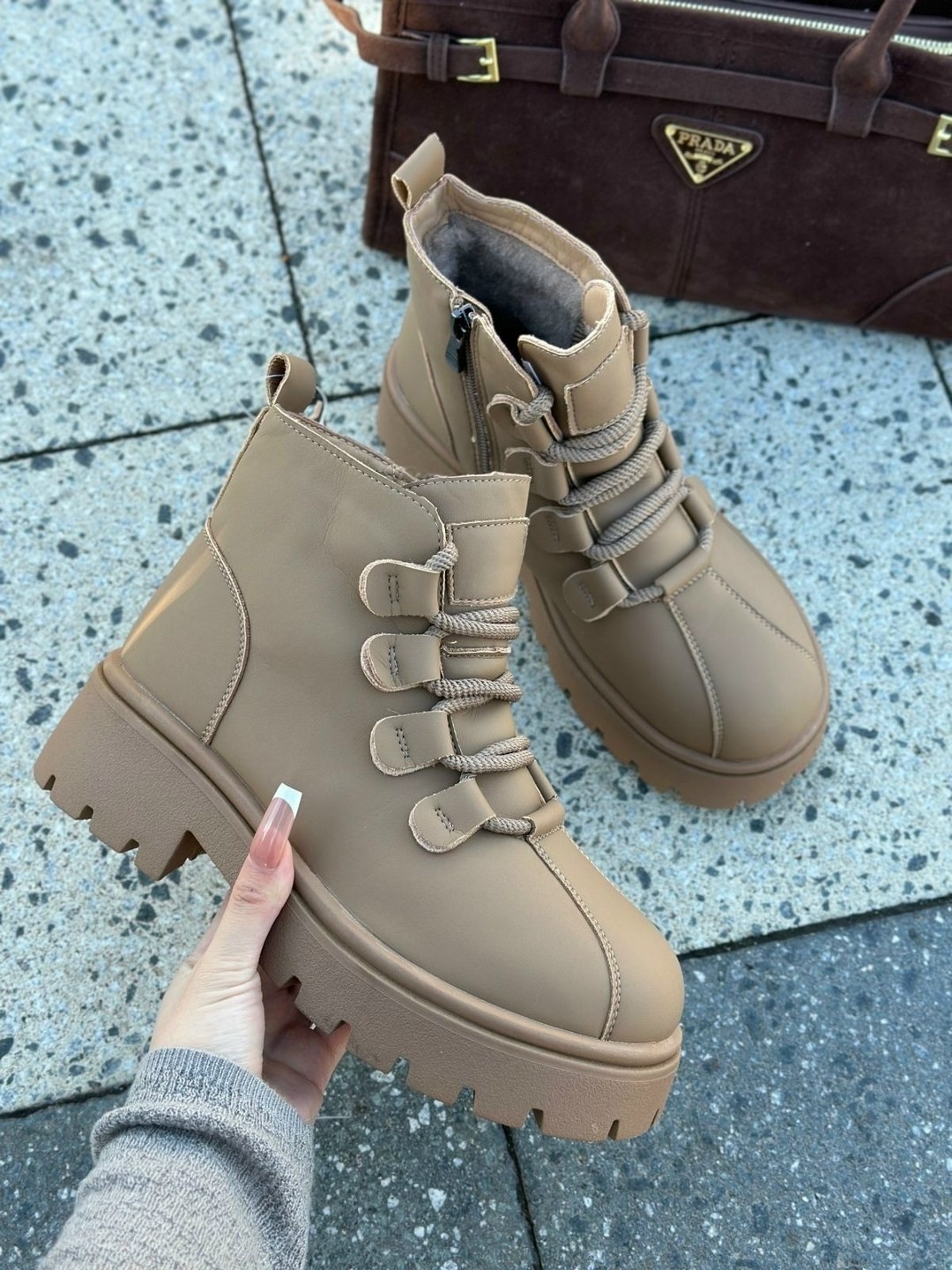женские ботинки,,женская ,ботинка женские зимние,бежевые ботинки