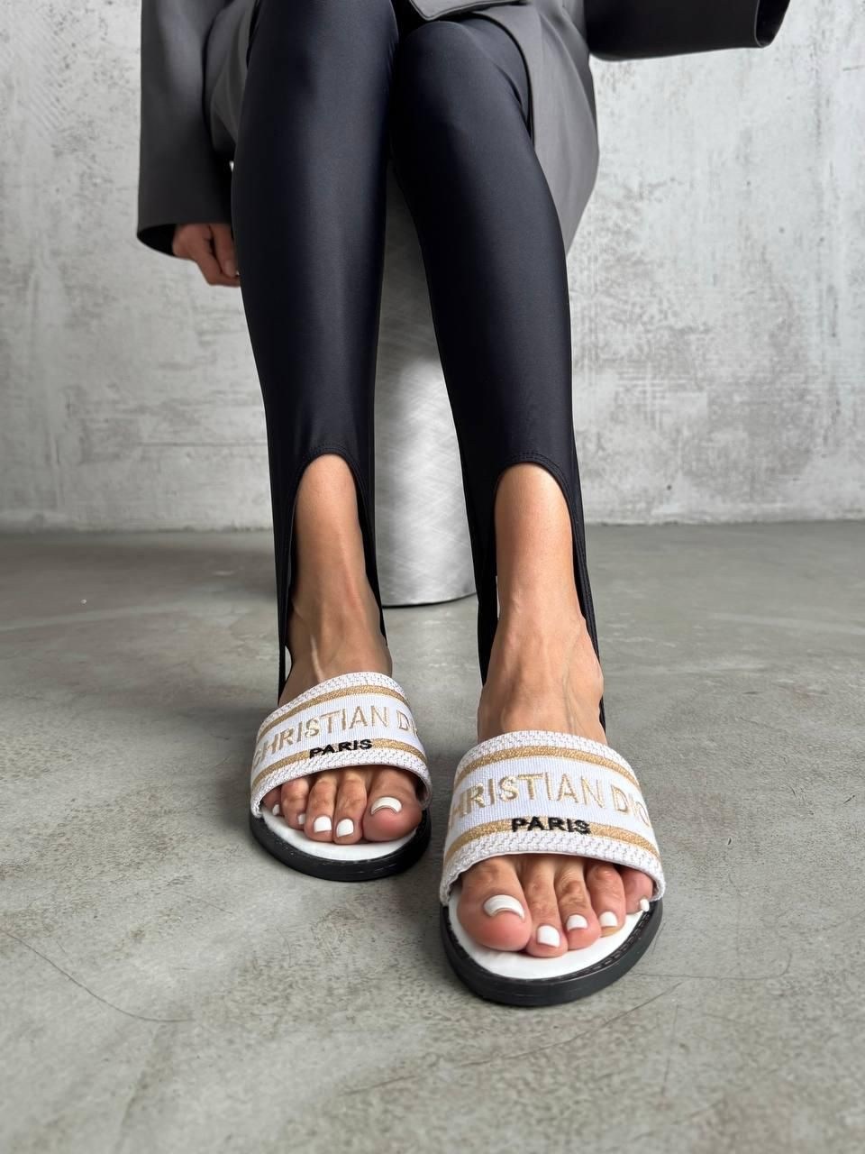 шлепанцы кристиан диор,шлепанцы женские кристиан диор,шлепки диор женские,женские шлепанцы,шлепки диор