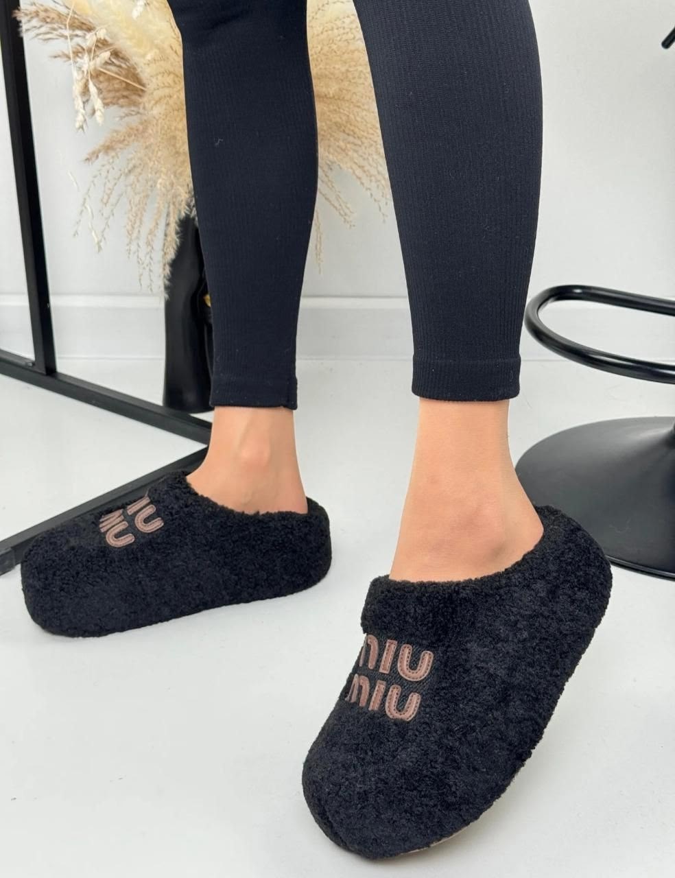 тапочки женские,,тапки меховые,тапочки модные,меховые тапочки