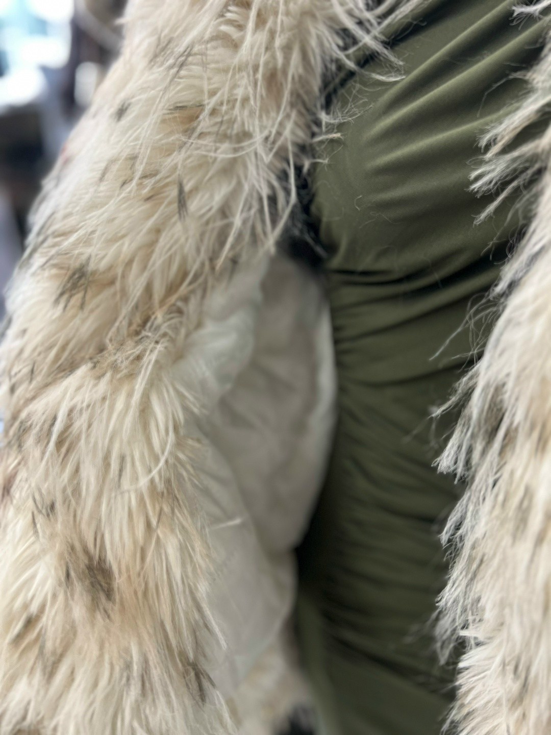 меховая куртка,пальто из искусственного меха,женская шуба,шуба искусственная,куртка из искусственного меха