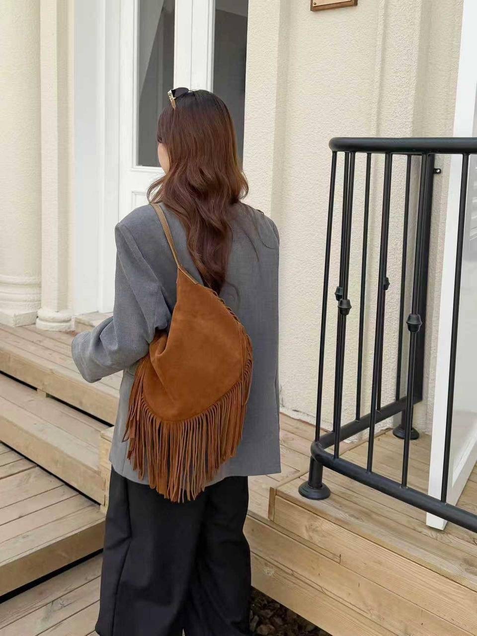 сумка через плечо с бахромой,сумка с бахромой,женская замшевая сумка,замшевая сумка,сумка женская с бахромой