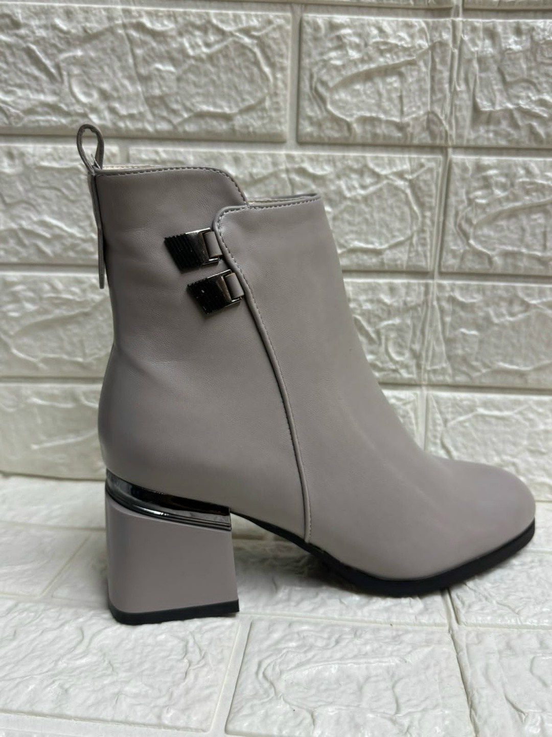 ,ботильоны женские,лакированные полусапожки женские,полусапожки женски,женские полусапожки