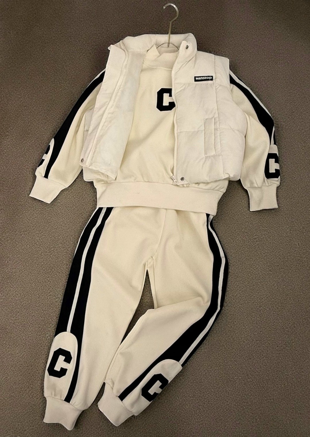 спортивные костюмы для девочек,костюмы спортивные,стильные костюмы,жилетка женская,одежда для подростка