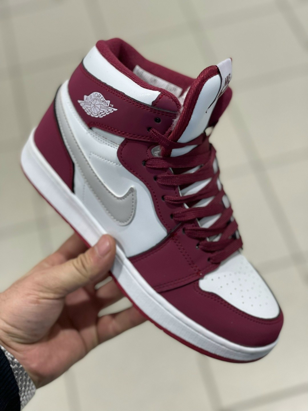 nike air jordan 1 retro high og,air jordan 1 retro high og,кроссовки,кроссовки air jordan 1 retro high og bordeaux,air jordan 1 high og bordeaux