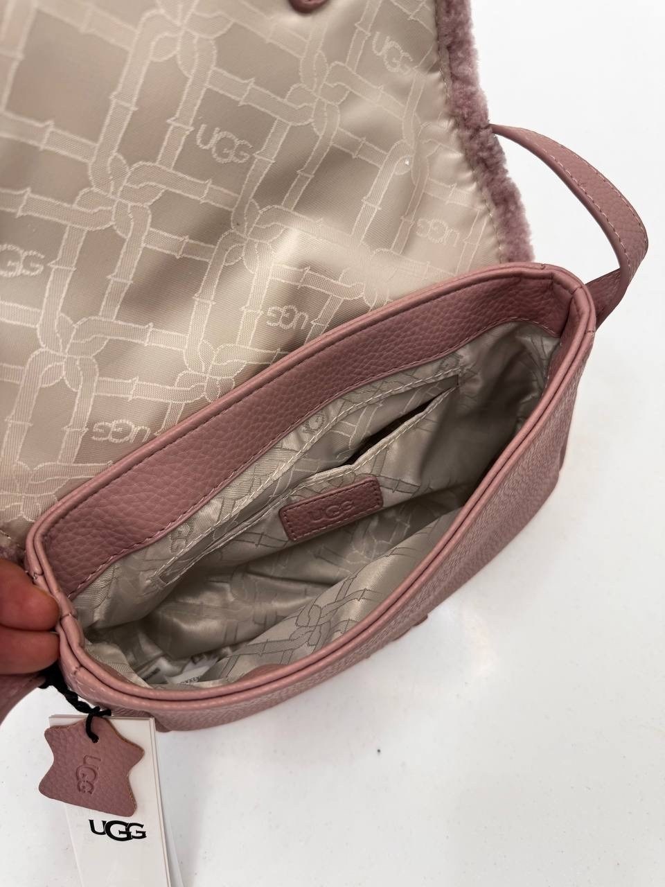 сумка с мехом ugg,сумка с мехом,сумка угг,сумка,сумка меховая