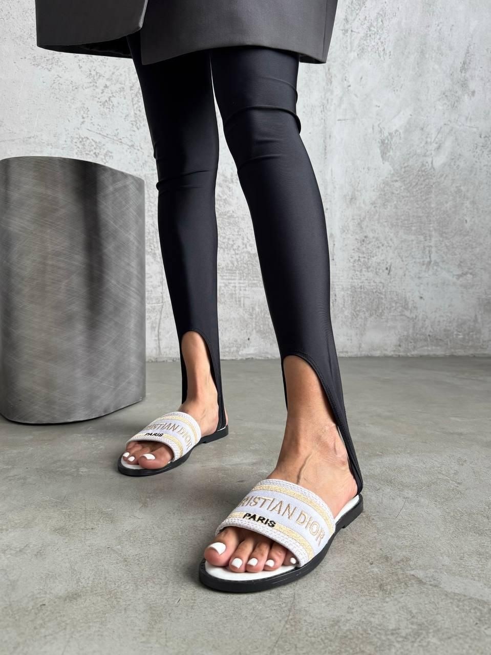 шлепанцы кристиан диор,шлепанцы женские кристиан диор,шлепки диор женские,женские шлепанцы,шлепки диор