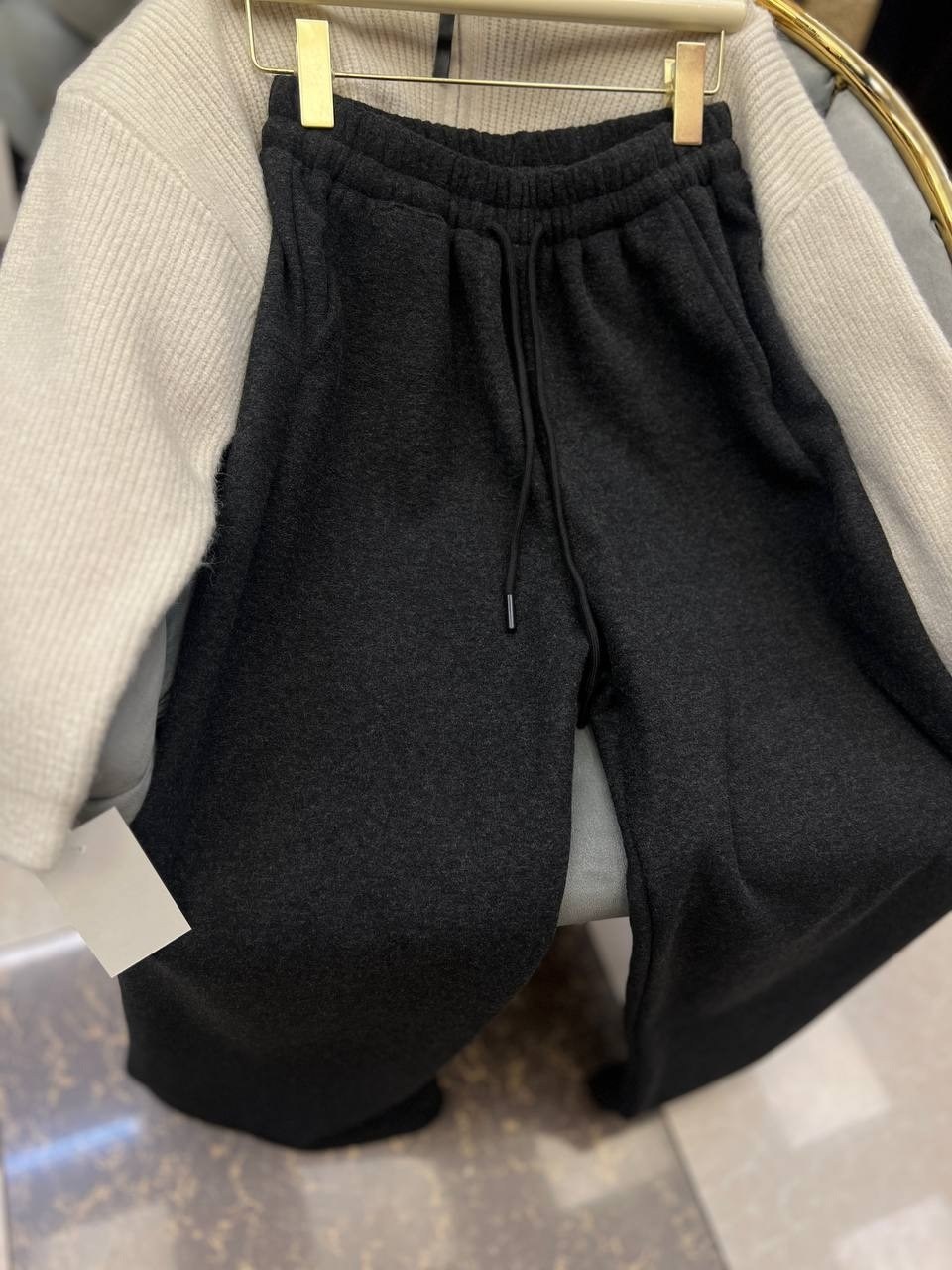 широкие брюки,повседневные брюки,брюки штаны,брюки плотные,модные брюки