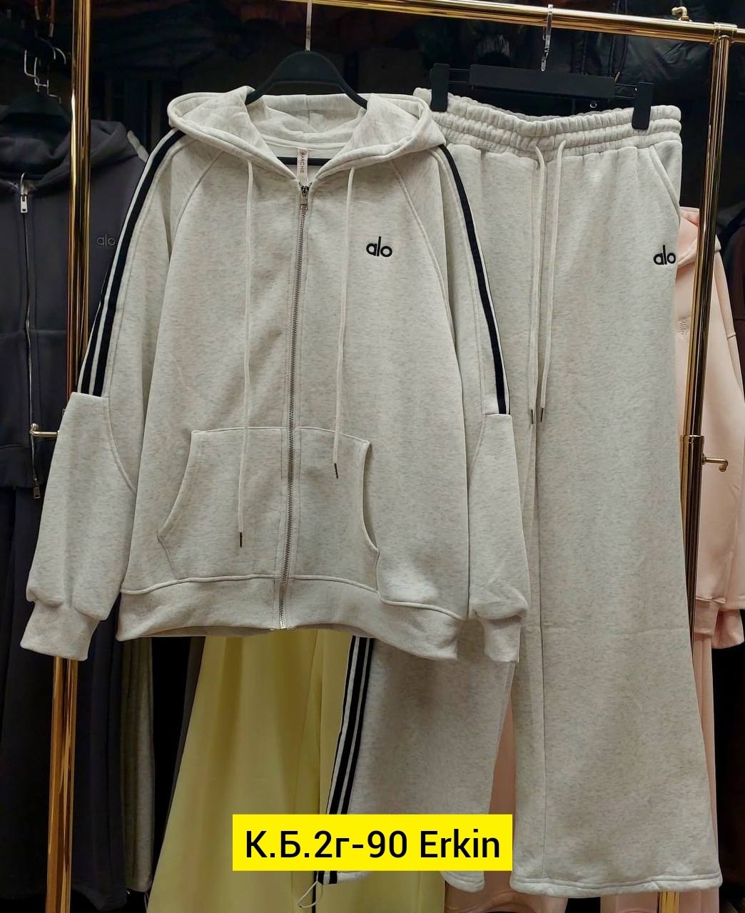 спортивные костюм,женские костюмы спортивные,костюмы спортивные мужские,спортивный костюм спортивные костюмы,костюм на флисе