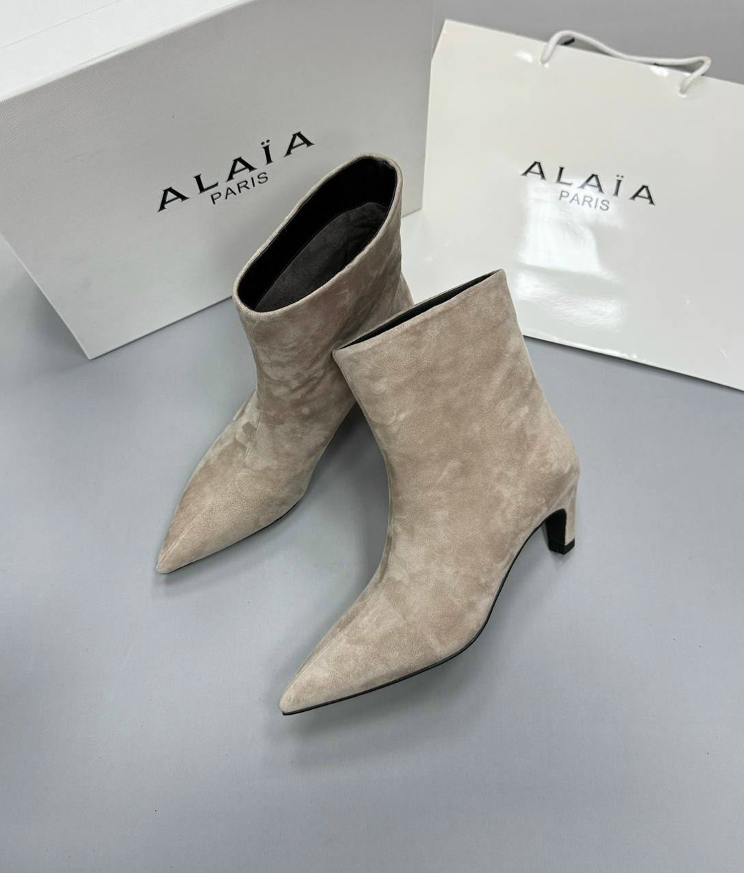 ботильоны замшевые,,ботильоны женские,полусапоги,замшевые женские ботильоны с острым носком на