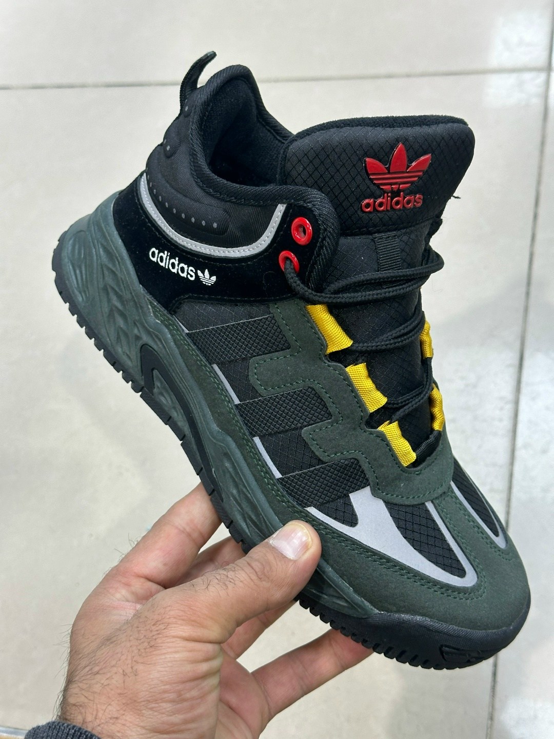 зимние кроссовки adidas niteball hi,зимние кроссовки adidas niteball,кроссовки adidas,зимние кроссовки adidas,кроссовки мужские adidas