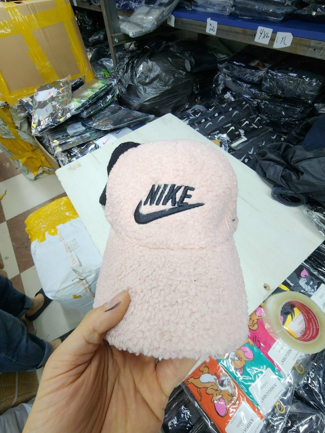 бейсболка мужская из натуральной кожи кепка,кепка кожаная мужская,бейсболка мужская,мужские кожаные кепки меуччи,кожаная кепка