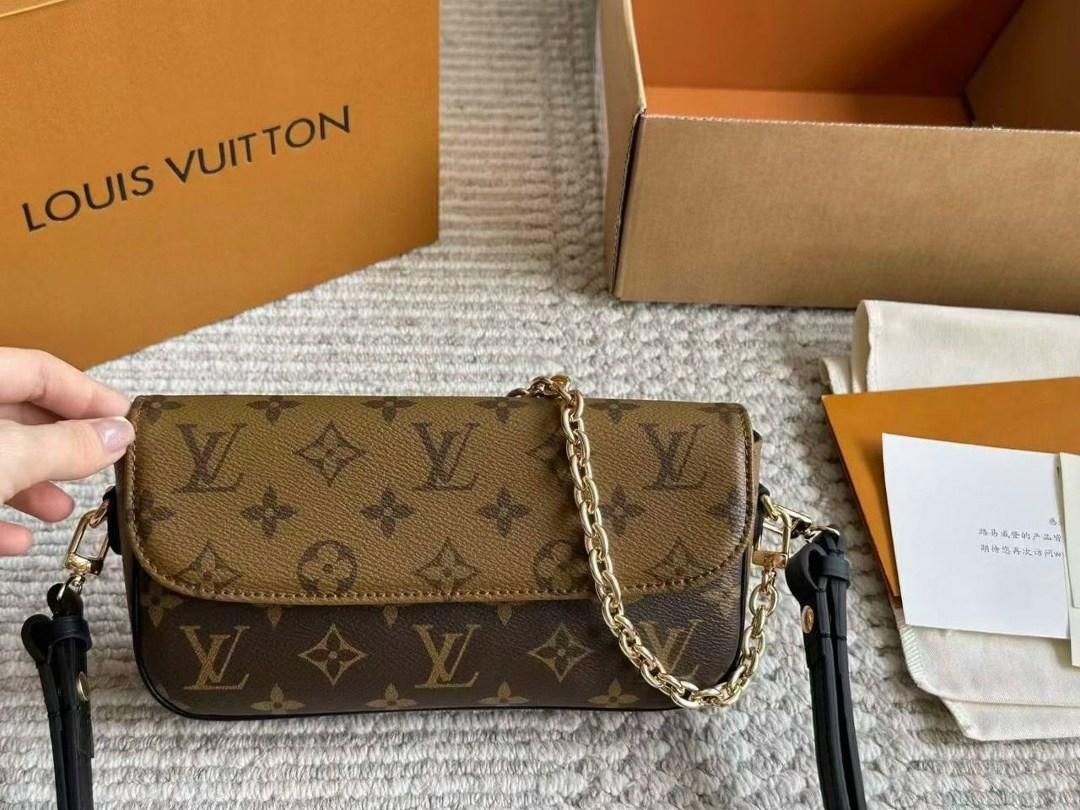 louis vuitton сумка на плечо,louis vuitton сумка,louis vuitton женская сумка,луи виттон сумка,сумочка луи виттон