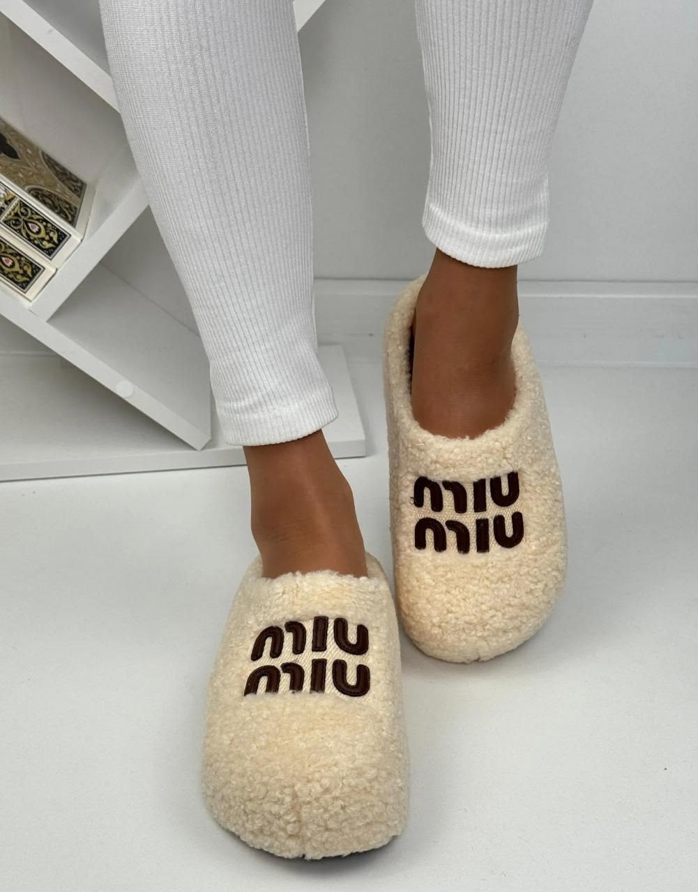 тапочки женские,,тапочки модные,домашние тапочки,тапки женские