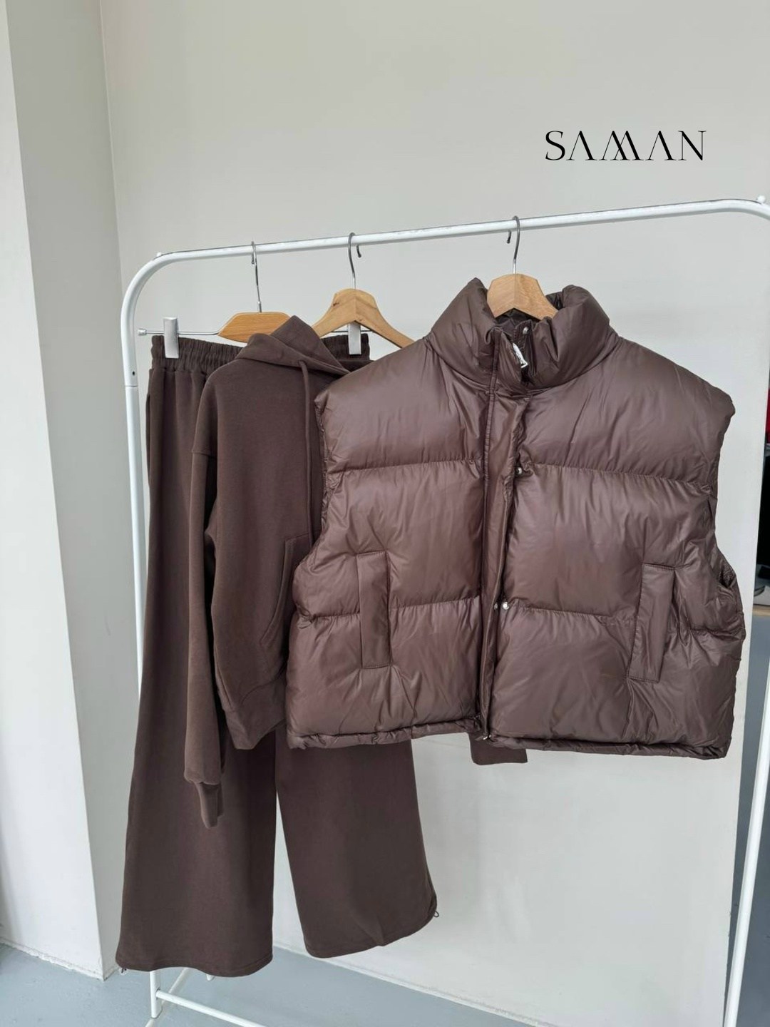 костюм тройка,костюм коричневый,стильные костюмы,женские костюмы,спортивные костюм