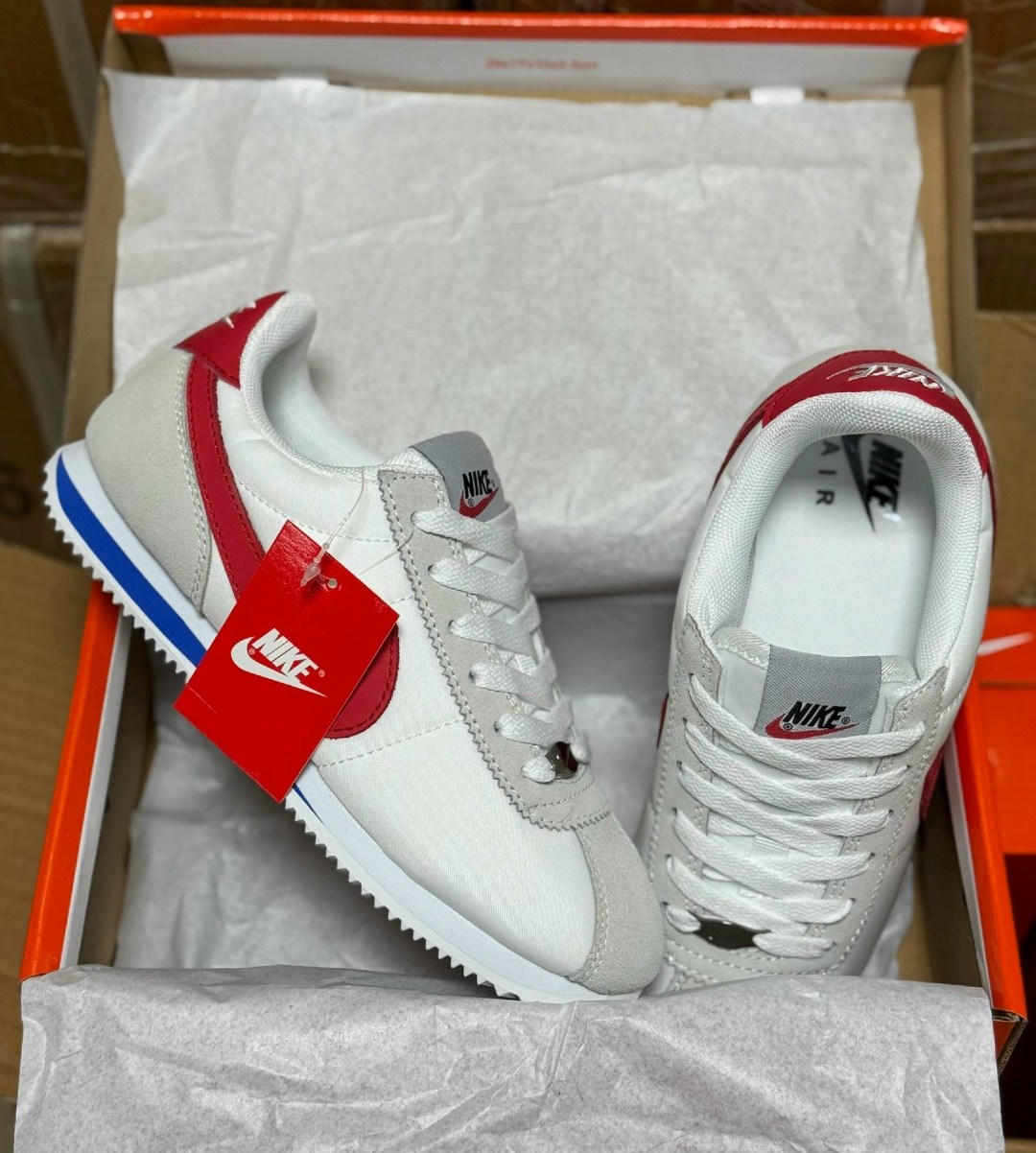 кроссовки nike classic cortez,nike cortez classic,кроссовки nike cortez,кроссовки мужские nike cortez,кроссовки