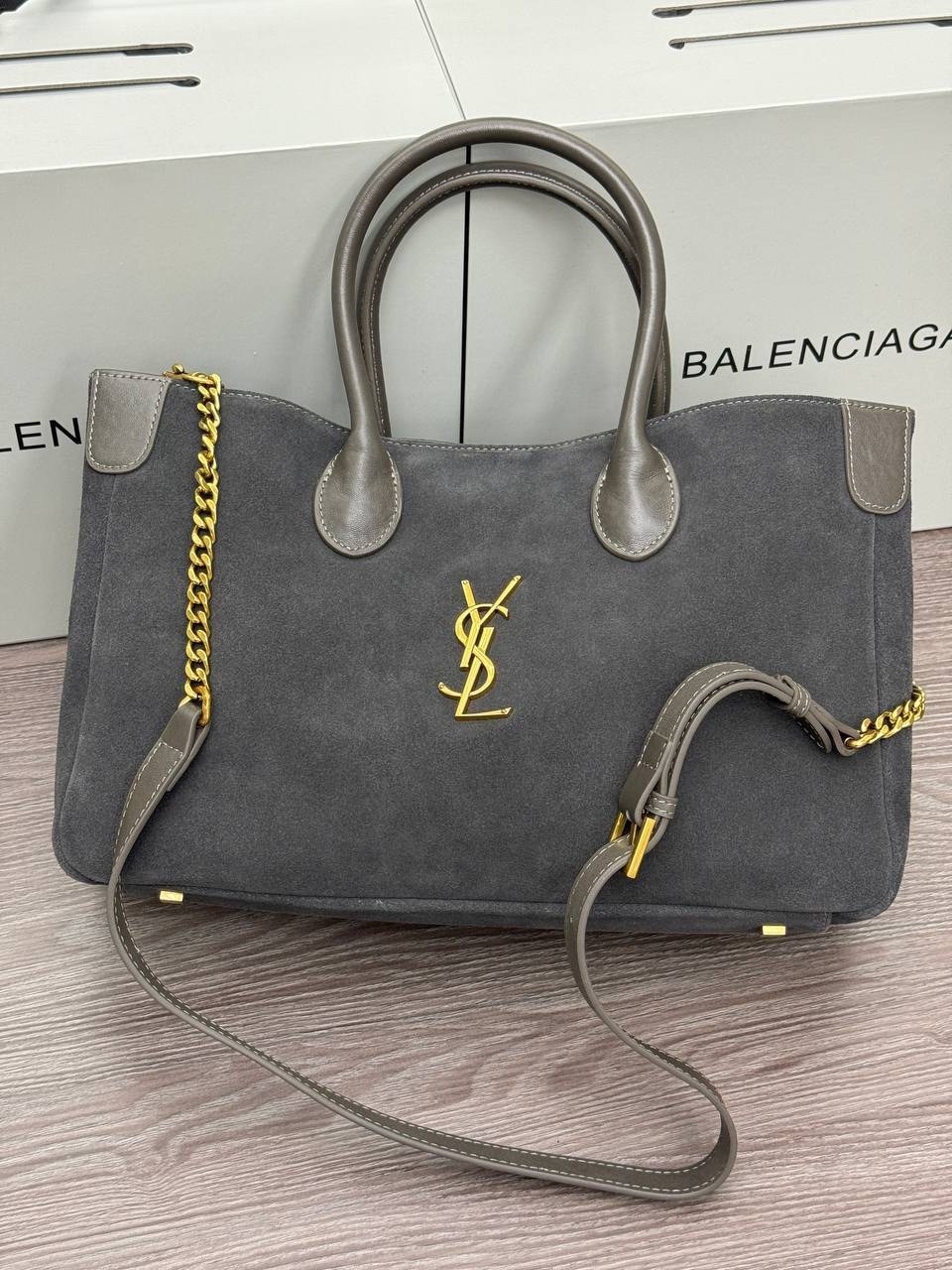 yves saint laurent сумка,сумка женская yves saint laurent,замшевые сумки,модная сумка,сумка ysl